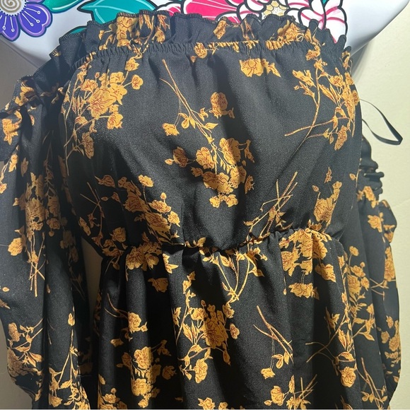 Shein Cold Shoulder Black Gold Floral Dress - Picture 2 of 5